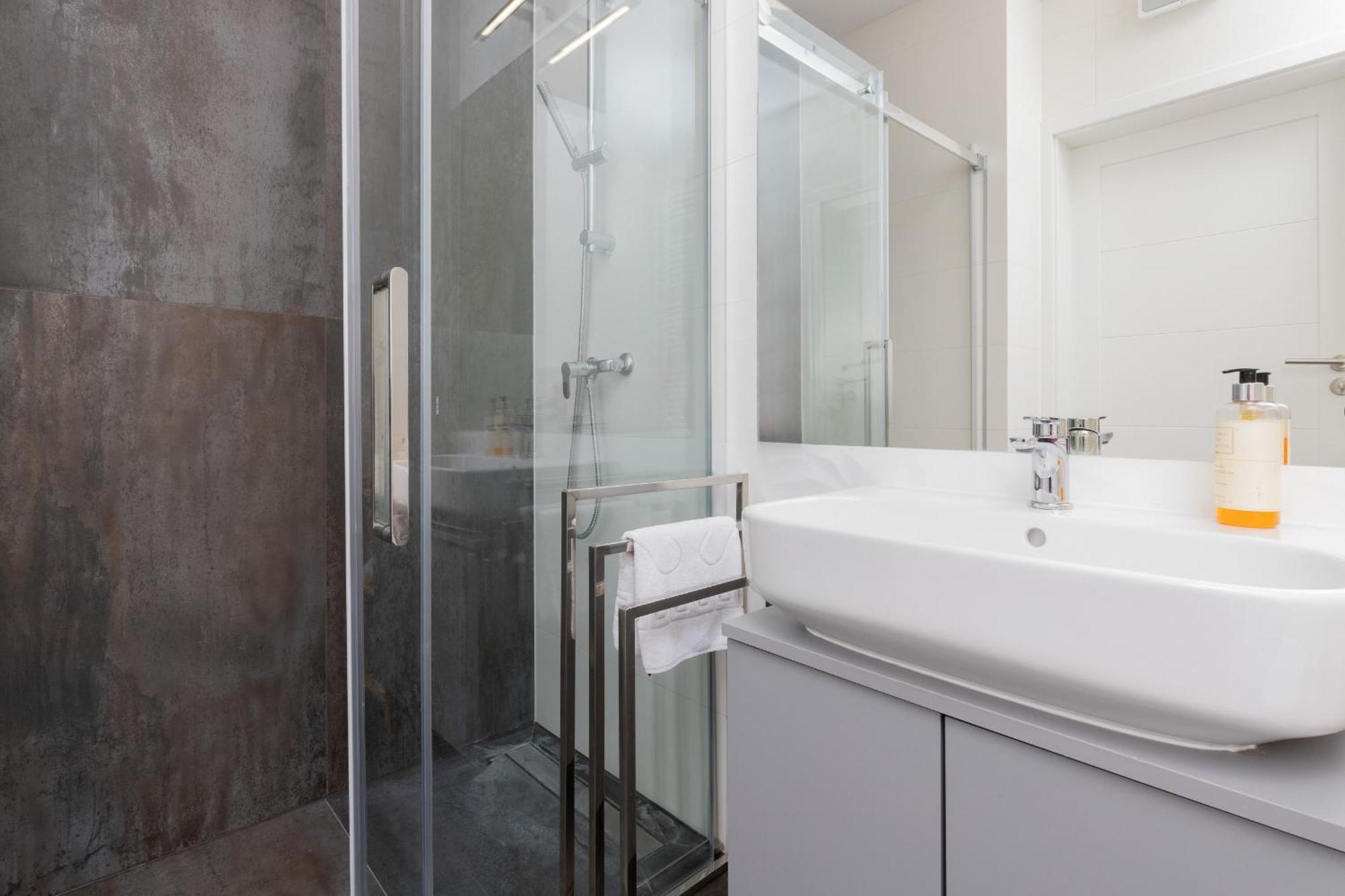Rent Like - Dwie Motlawy Iii Z Parkingiem Apartamento